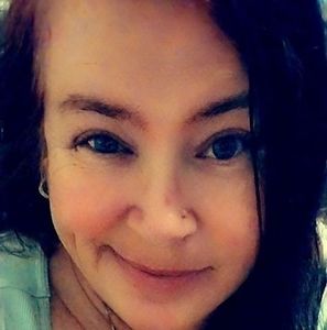 Meet your Posher, Shelly